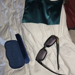 Gucci oversized glasses